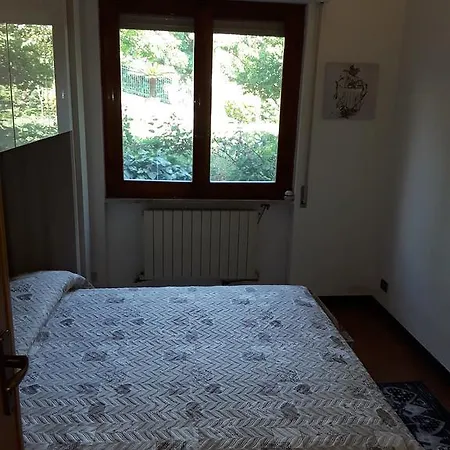 Flora House Apartamento *